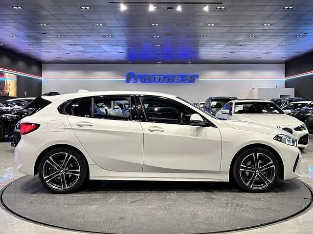 Usado BMW 118 Sport Line 140 CV (102 kW) 2024 Blanco Utilitario