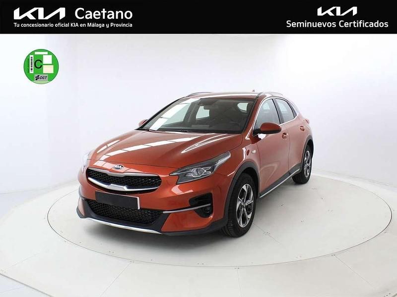 Usado Kia XCeed 120 CV (88 kW) 2022 Naranja SUV