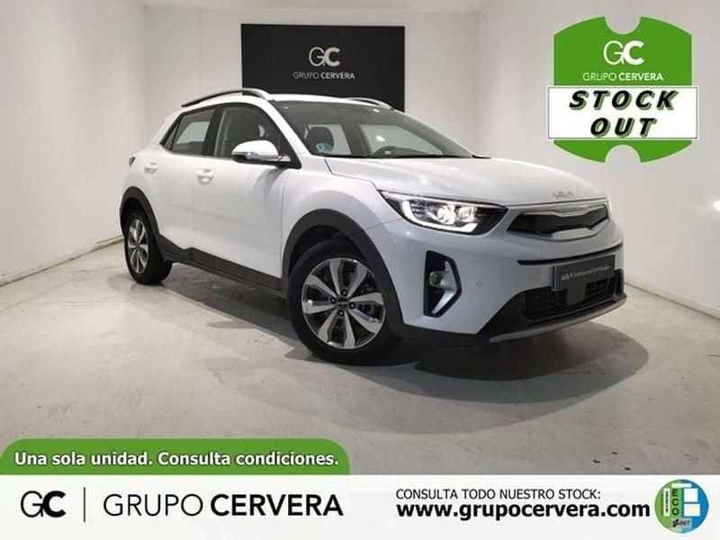 Blanco Usado 2024 Kia Stonic SUV | 16.990 € (Precio justo) - Imagen 1/4