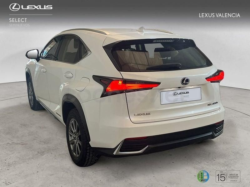 Usado Lexus NX300h Business Edition 197 CV (144 kW) 2018 Blanco SUV
