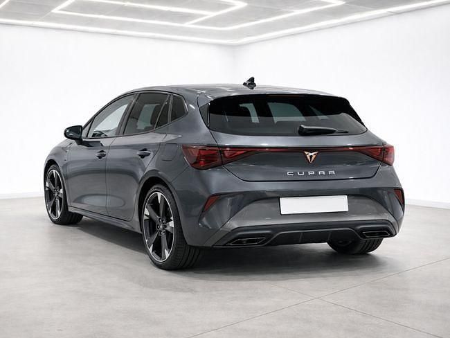 Usado Cupra Leon 150 CV (110 kW) 2025 Gris Berlina
