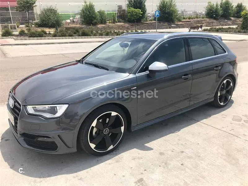 Usado Audi A3 S-Line 184 CV (135 kW) 2015 Gris / plata Berlina