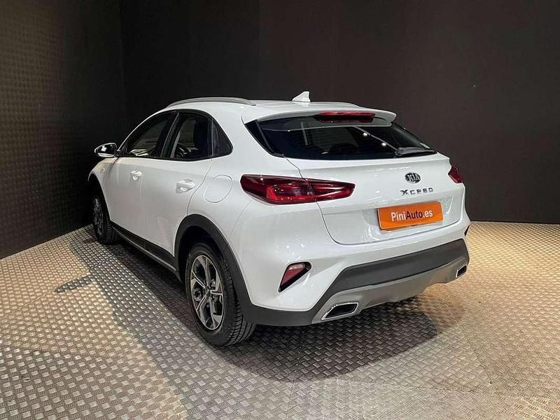 Usado Kia XCeed 120 CV (88 kW) 2021 Blanco SUV