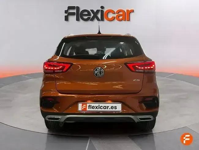 Usado MG ZS Comfort 116 HP (85 kW) 2025 Laranja SUV