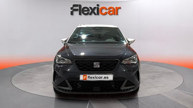 Usado Seat Arona FR 150 CV (110 kW) 2023 Gris SUV