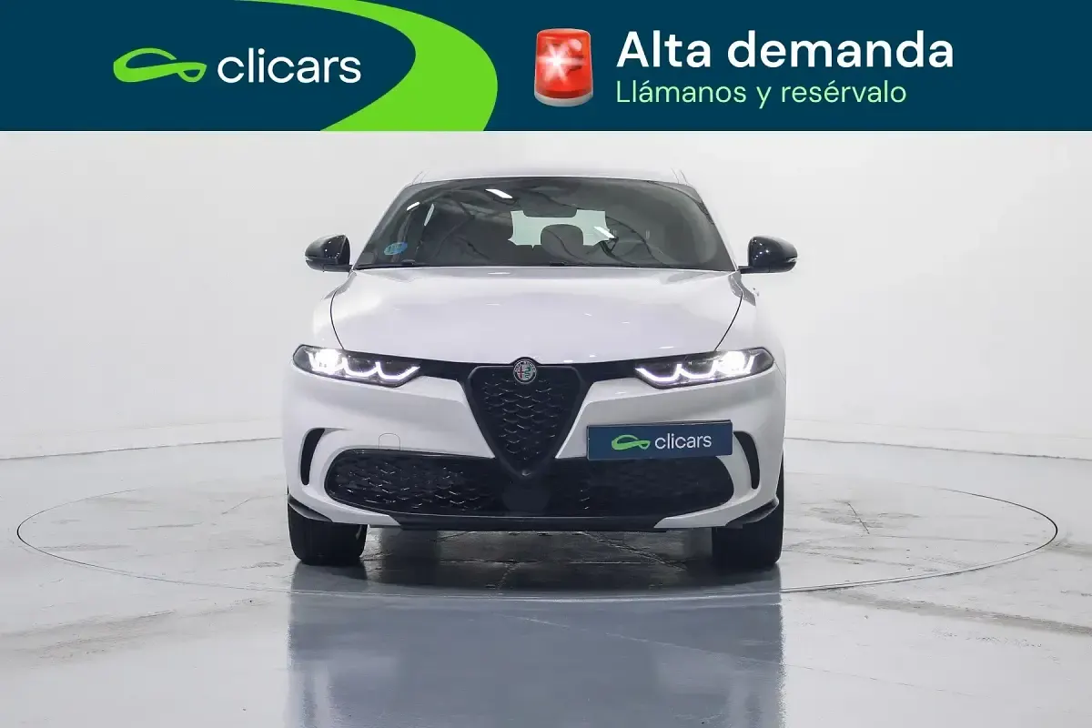 Usado Alfa Romeo Tonale Sprint 160 CV (117 kW) 2025 Blanco SUV