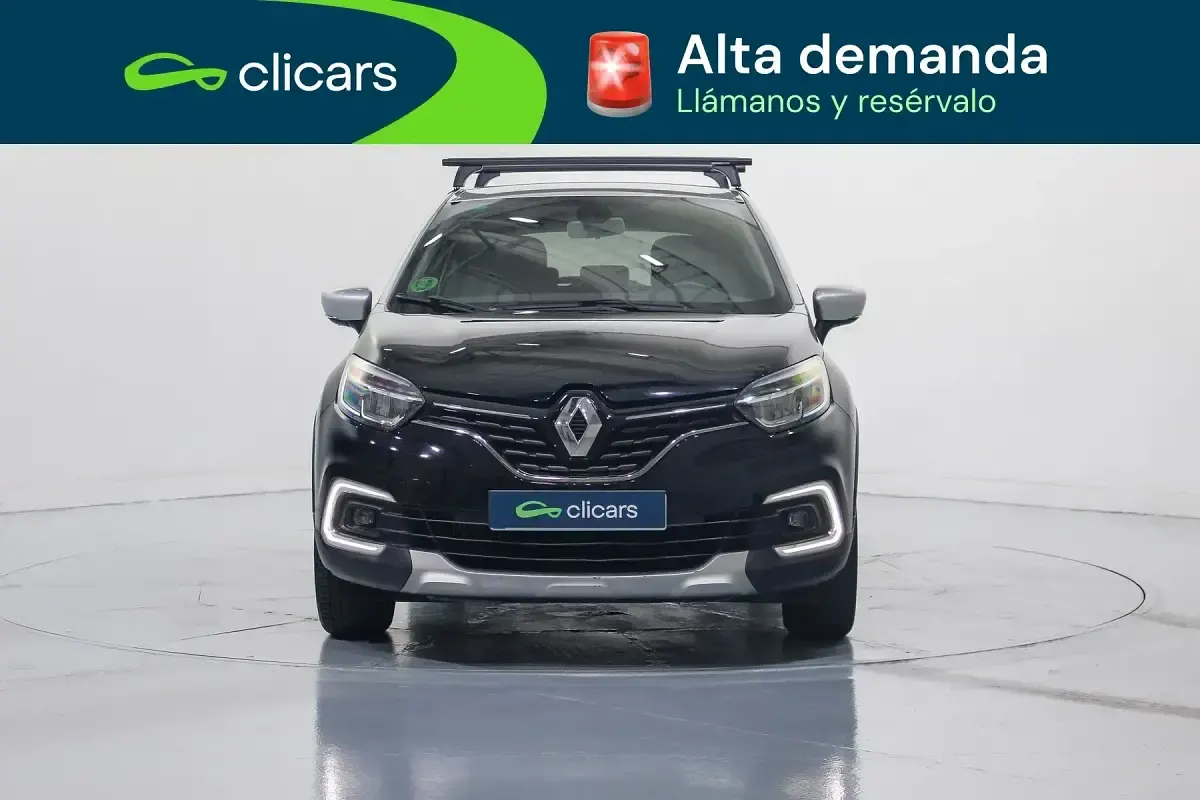 Usado Renault Captur Zen 90 CV (66 kW) 2018 Negro SUV
