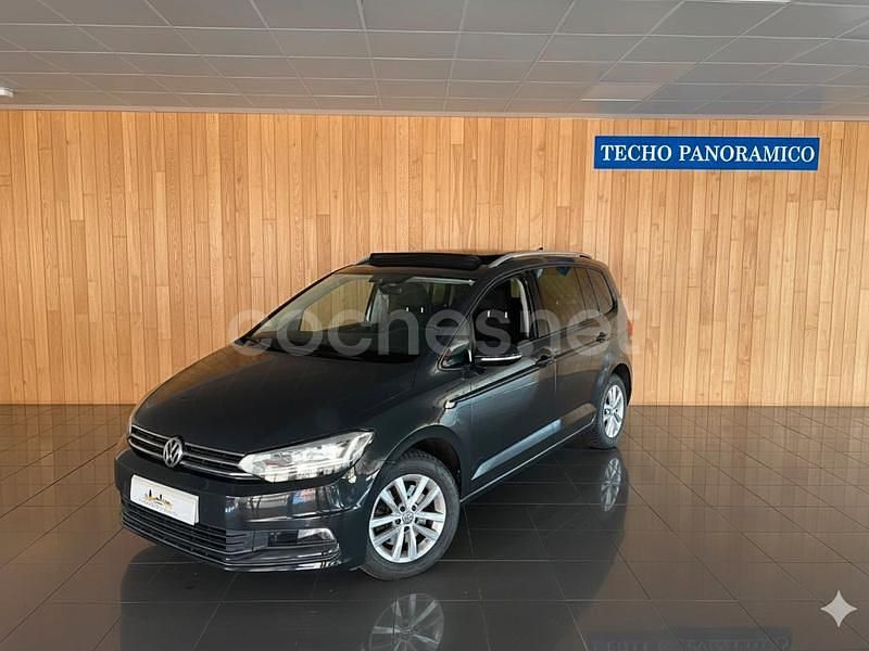 Gris / plata Usado 2019 VW Touran Sportline Monovolumen | 17.290 € (Super precio) - Imagen 1/4