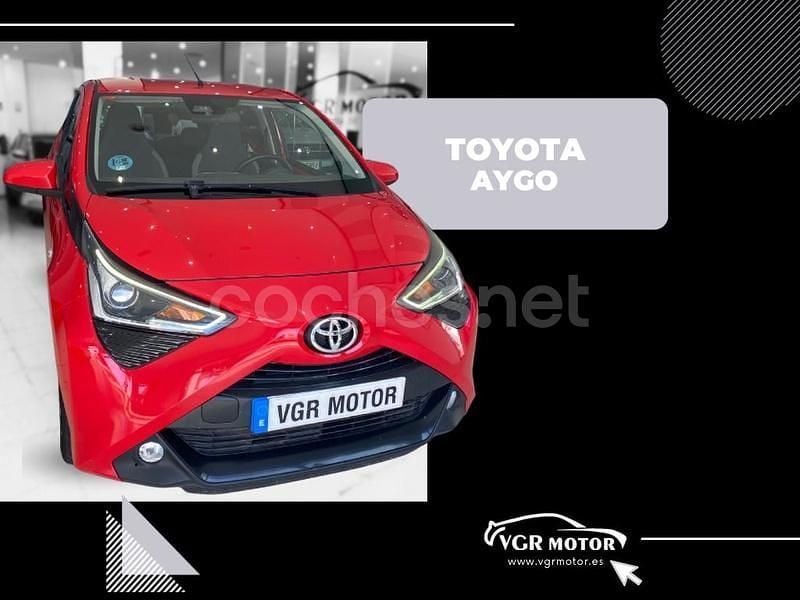 Rojo Usado 2021 Toyota Aygo X-play Utilitario | 9995 € (Buen precio) - Imagen 1/4