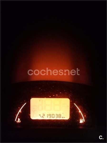 Käytetty Citroën C2 61 HP (44 kW) 2005 Musta Viistoperä