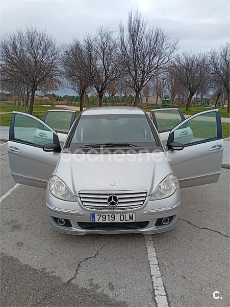 Usado Mercedes A170 Avantgarde 116 CV (85 kW) 2005 Gris / plata Monovolumen