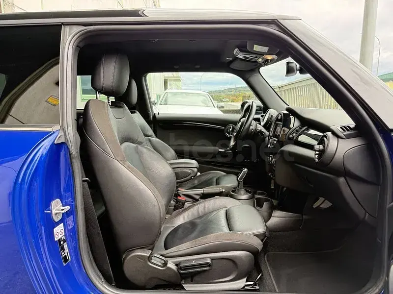 Usado Mini Cooper 136 CV (100 kW) 2020 Azul Utilitario