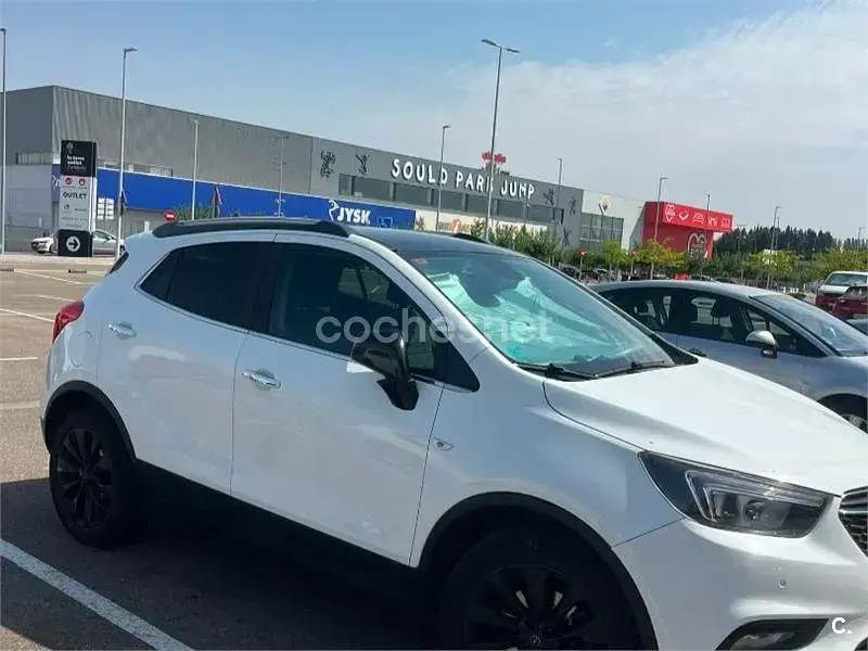 Usado Opel Mokka X Excellence 136 CV (100 kW) 2017 Blanco SUV
