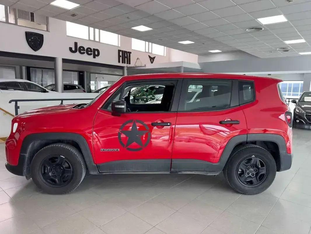 Usado Jeep Renegade Sport 120 CV (88 kW) 2019 Rojo SUV