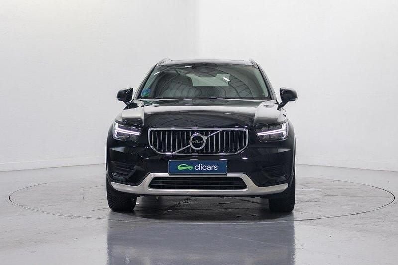 Usado Volvo XC40 Plus 262 CV (192 kW) 2022 Negro SUV