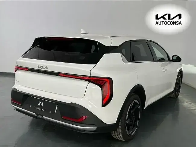 Usado Kia K4 115 CV (84 kW) 2026 Blanco