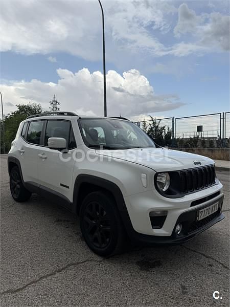 Usado Jeep Renegade Night Eagle 140 CV (102 kW) 2019 Blanco SUV