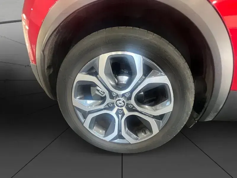 Usado Renault Captur Zen 145 CV (106 kW) 2022 Rojo SUV