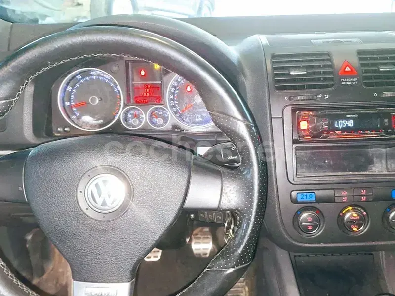Usado VW Golf IV GTI 200 CV (147 kW) 2006 Rojo Berlina
