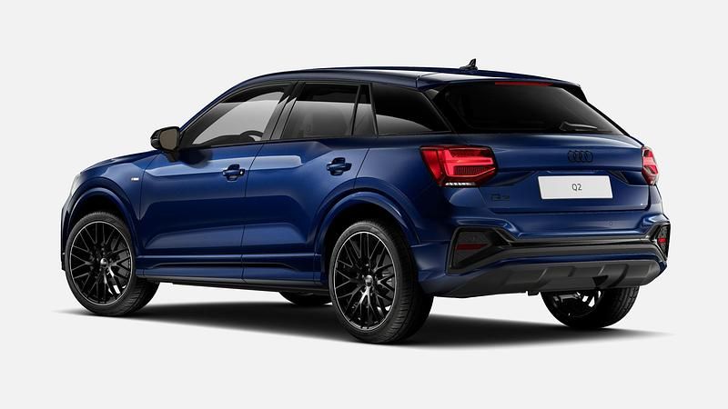 Usado Audi Q2 Black Edition 150 CV (110 kW) 2025 Azul SUV