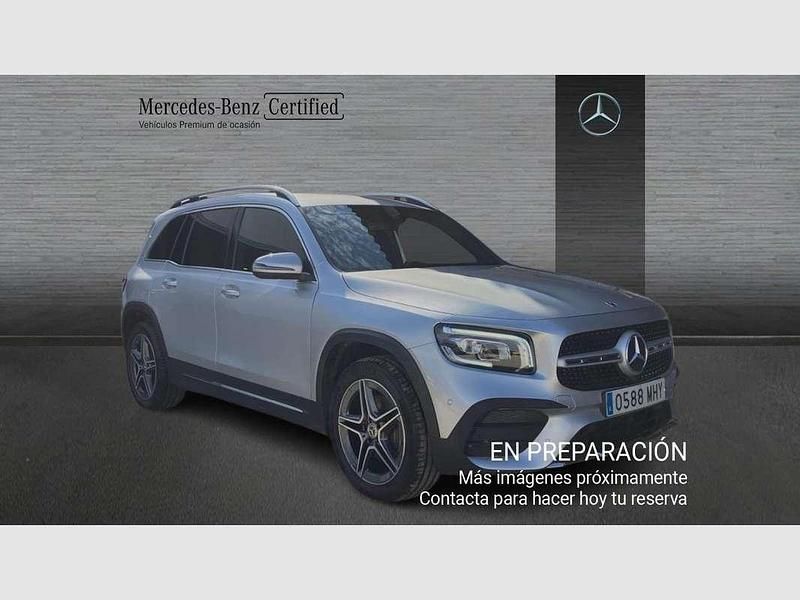 Usado Mercedes GLB200 150 CV (110 kW) 2023 Plateado SUV