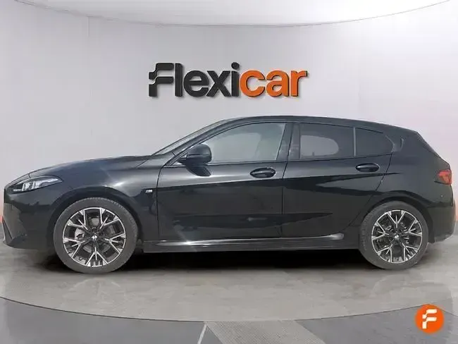 Usado BMW 118 150 CV (110 kW) 2025 Negro Utilitario
