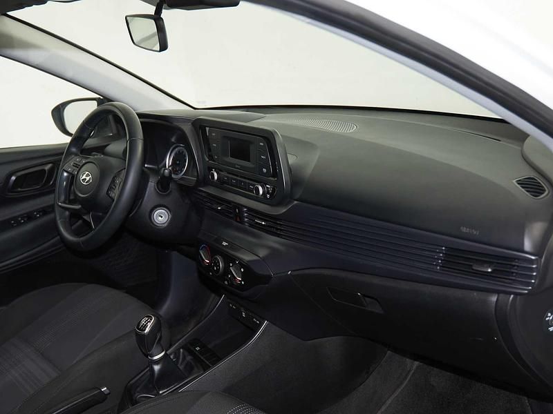 Usado Hyundai i20 99 CV (72 kW) 2021 Utilitario