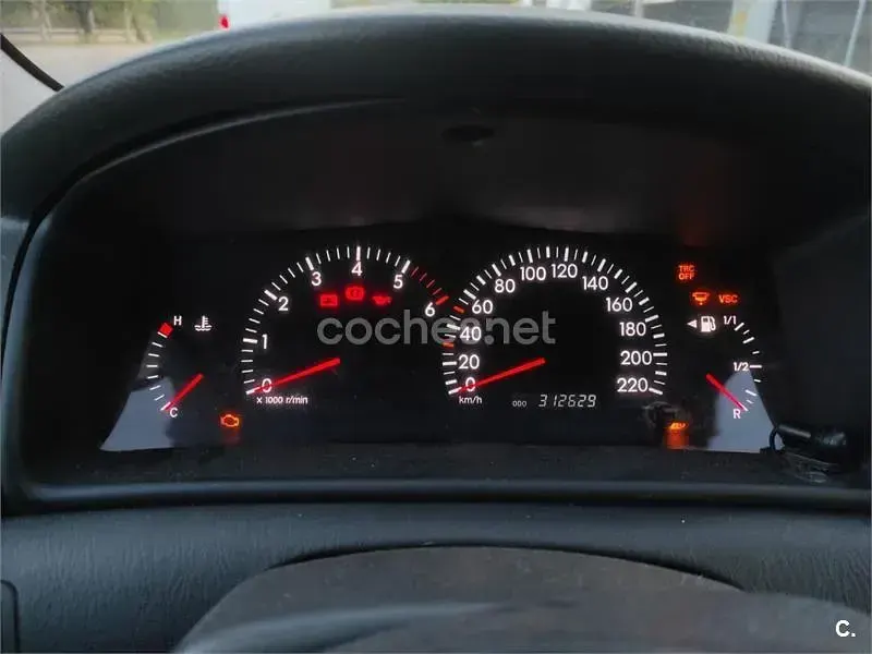 Usado Toyota Corolla Luna 116 CV (85 kW) 2006 Negro Berlina