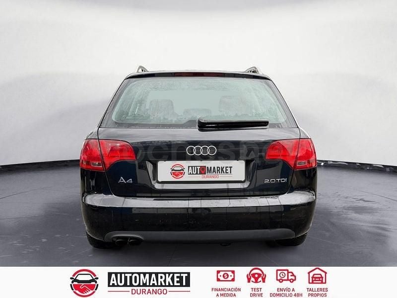 Usado Audi A4 140 CV (102 kW) 2006 Negro Familiar