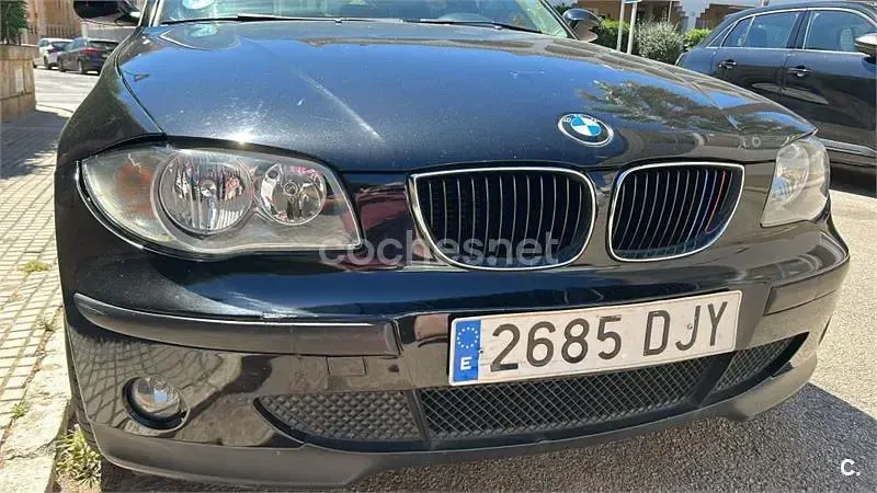 Usado BMW 116 115 CV (84 kW) 2005 Negro Utilitario