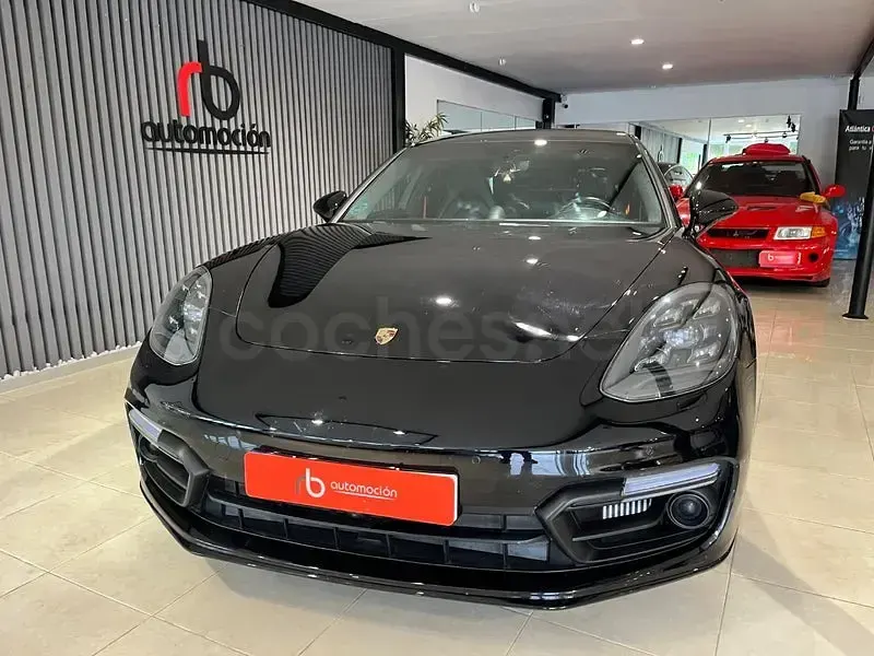 Usado Porsche Panamera Turbo 550 CV (404 kW) 2017 Negro Utilitario