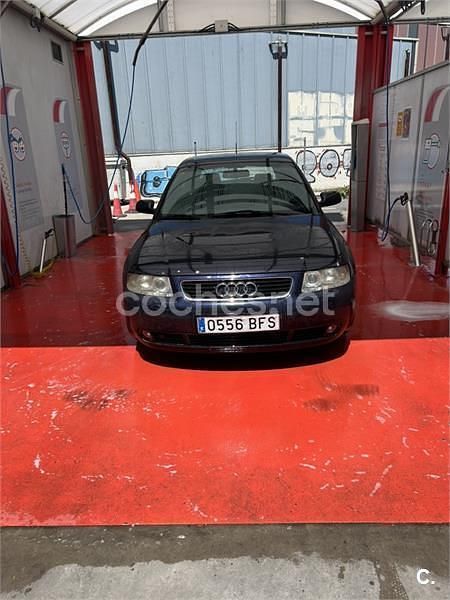 Azul Usado 2001 Audi A3 Ambiente Berlina | 2500 € (Un poco caro) - Imagen 1/1
