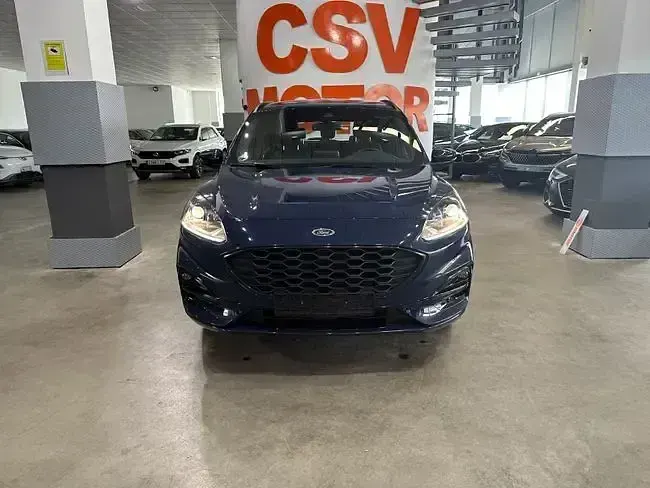 Usado Ford Kuga ST-Line 226 CV (166 kW) 2023 Azul SUV