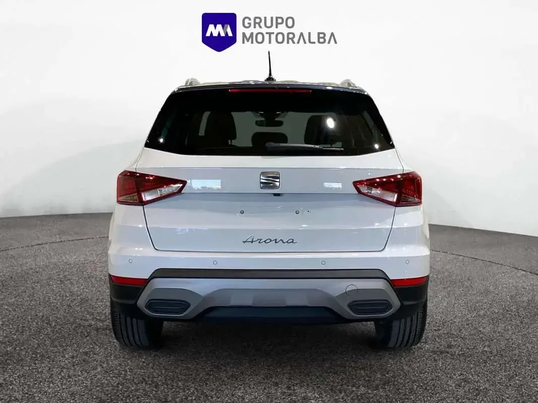 Usado Seat Arona 116 CV (85 kW) 2025 Blanco SUV