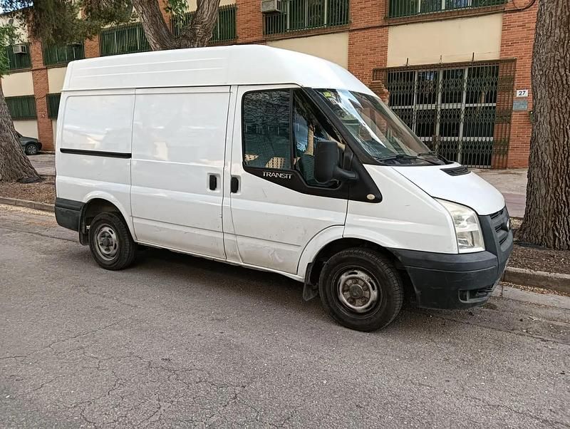 Usado Ford Transit 115 HP (84 kW) 2011 Branco Van