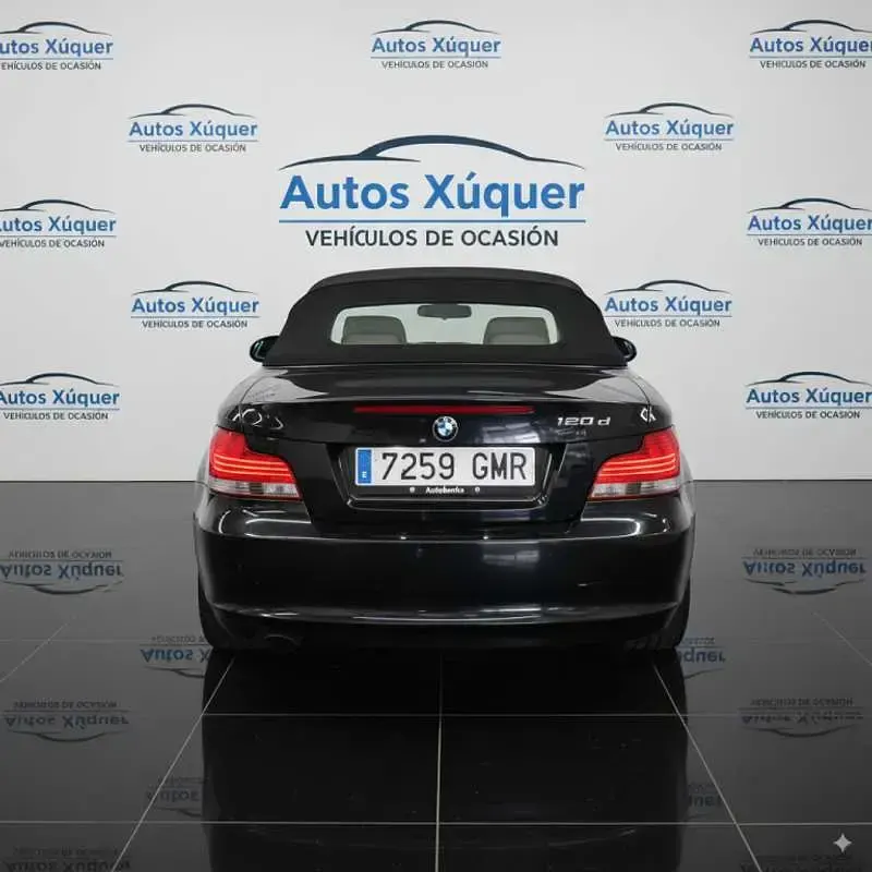 Usado BMW 120 Cabriolet 177 CV (130 kW) 2009 Negro Descapotable