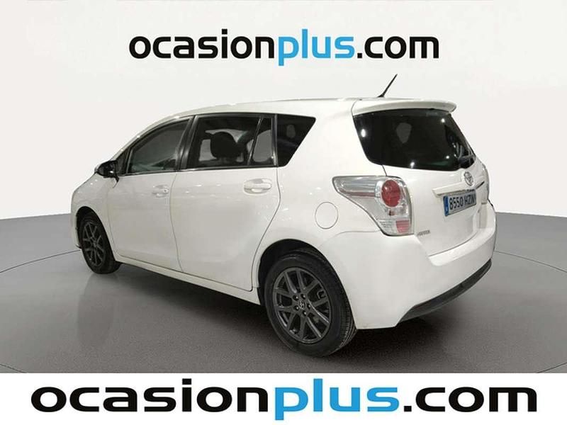Usado Toyota Verso Advance 132 CV (97 kW) 2014 Blanco Monovolumen