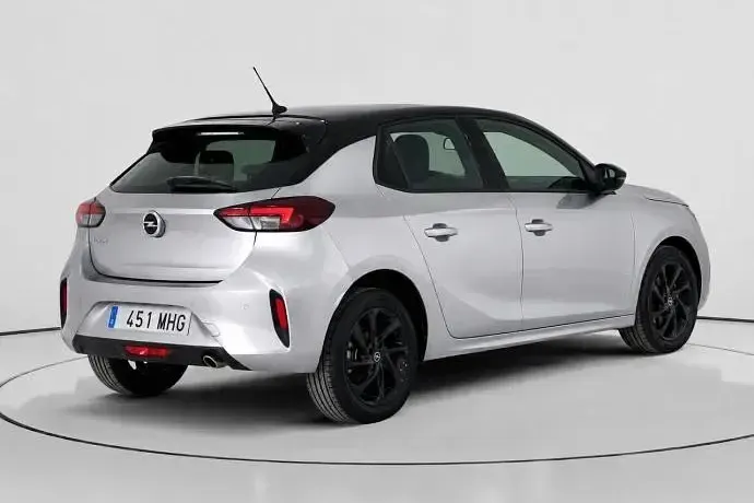 Usado Opel Corsa 100 CV (73 kW) 2023 Utilitario