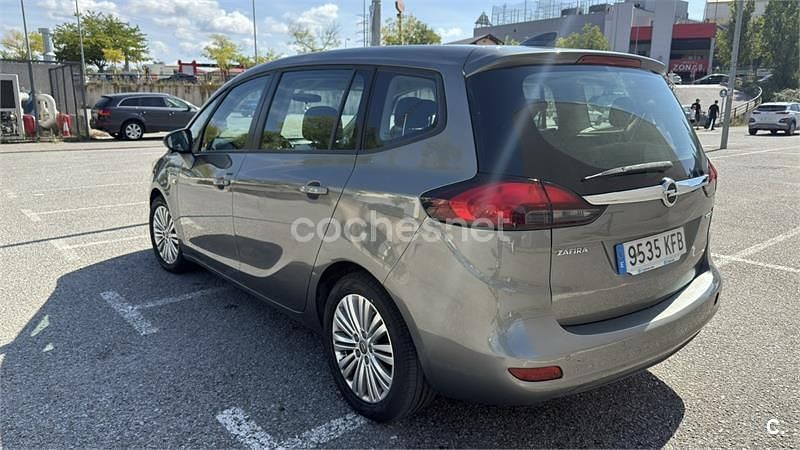 Gris / plata Usado 2017 Opel Zafira Selective Monovolumen | 14.900 € (Un poco caro) - Imagen 1/1
