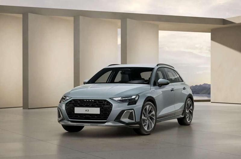 Gris Nuevo 2025 Audi A3 SUV | 38.178 € - Imagen 1/4