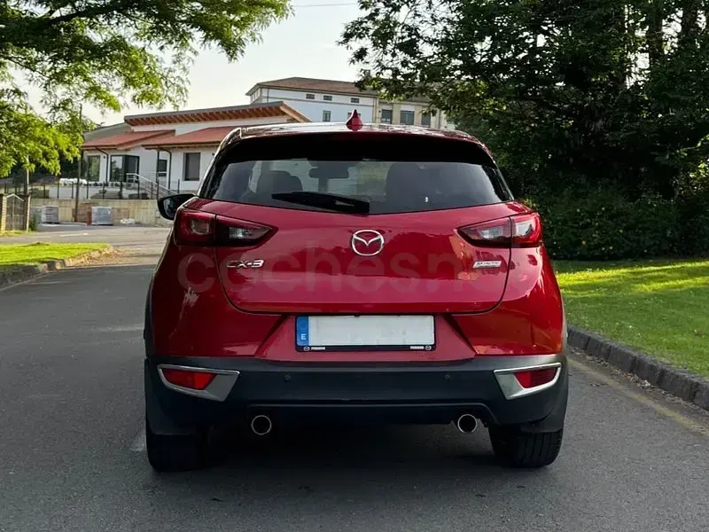Usado Mazda CX-3 Luxury 105 CV (77 kW) 2018 Granate SUV