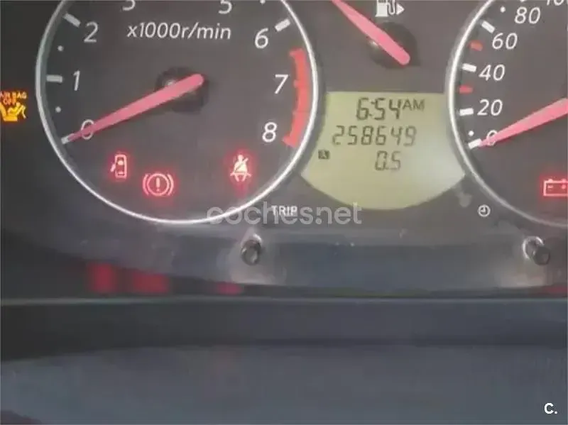 Usado Nissan Micra Visia 65 CV (47 kW) 2007 Beige Berlina