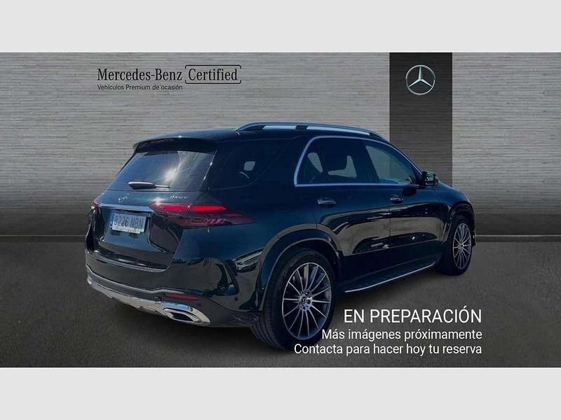 Usado Mercedes GLE300 269 CV (197 kW) 2025 Verde SUV