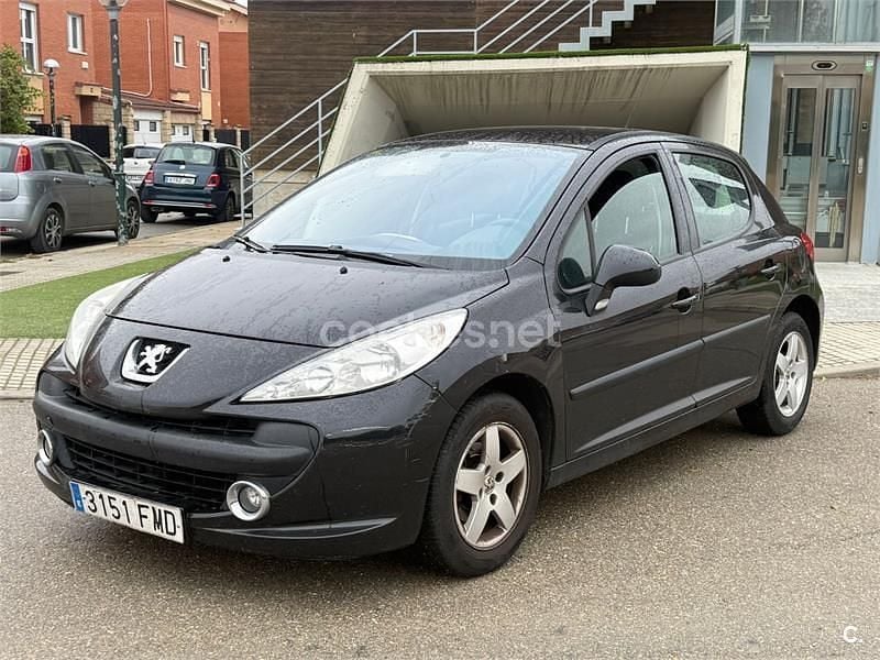 Negro Usado 2007 Peugeot 207 Berlina | 3500 € (Precio justo) - Imagen 1/4
