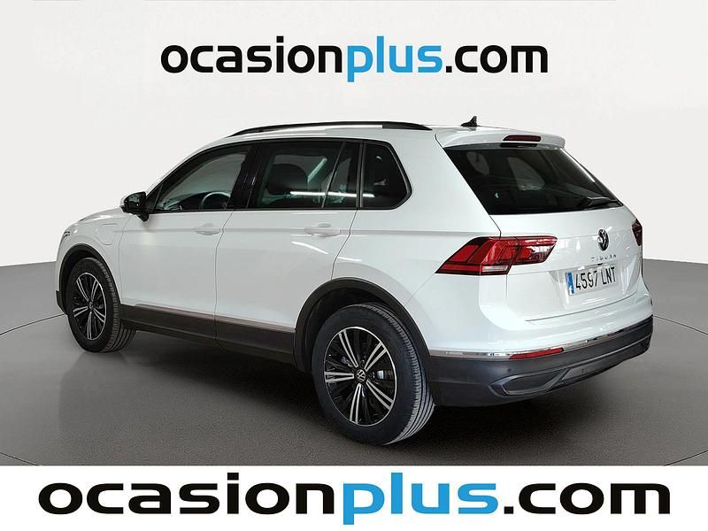 Usado VW Tiguan Life 245 HP (180 kW) 2021 Branco SUV