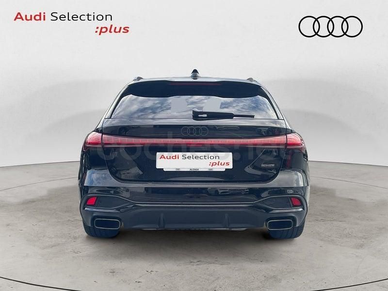 Usado Audi A5 Ambiente 299 CV (219 kW) 2025 Negro Familiar