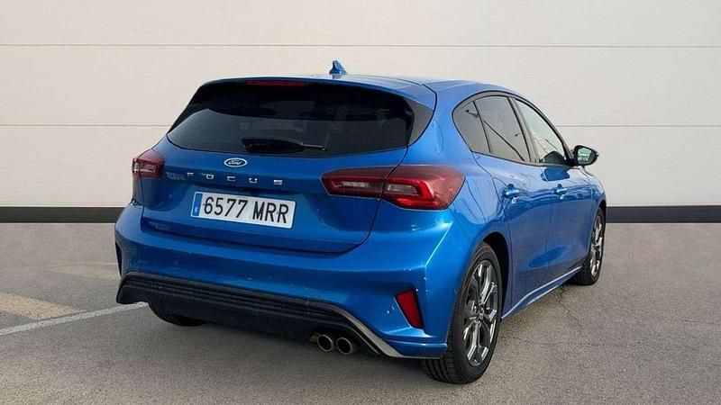 Usado Ford Focus ST-Line 156 HP (114 kW) 2024 Azul Sedan