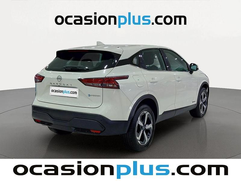 Usado Nissan Qashqai Acenta 190 HP (139 kW) 2024 Branco SUV
