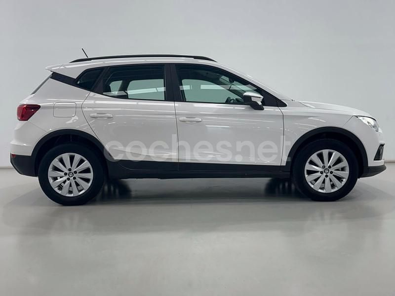 Blanco Usado 2019 Seat Arona Style SUV | 14.399 € (Precio justo) - Imagen 1/4