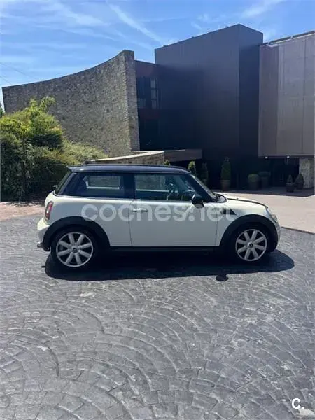 Usado Mini Cooper D 110 CV (80 kW) 2008 Beige Utilitario